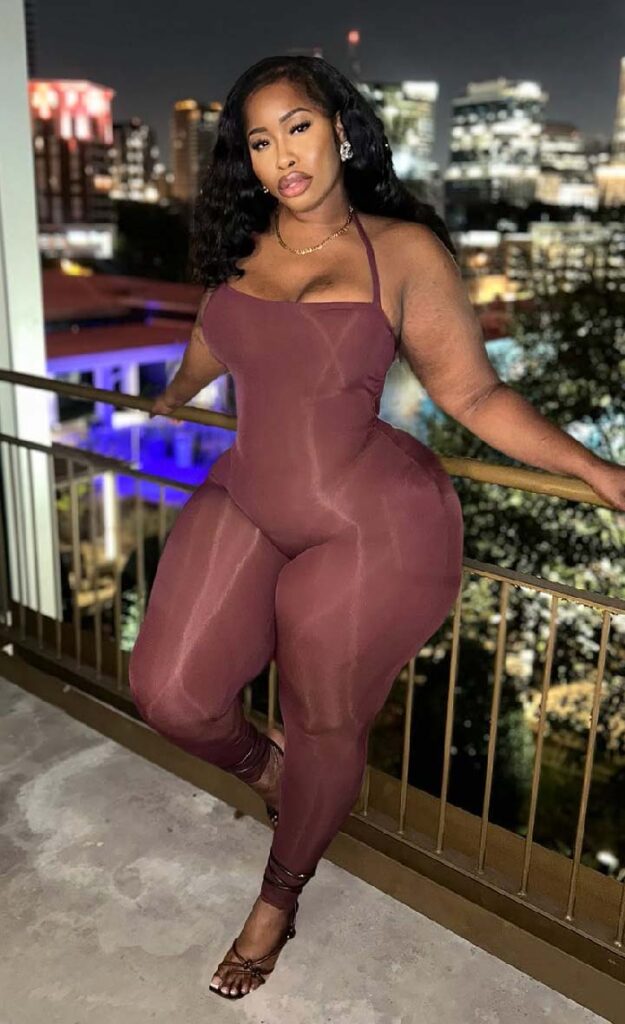 Curvy Thick instagram Model