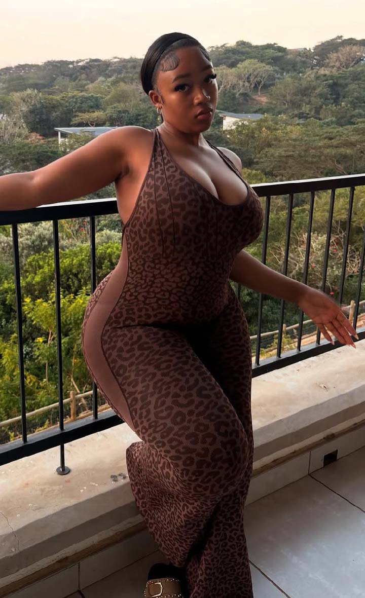 Tshiamo Curvy Instagram Model from South Africa